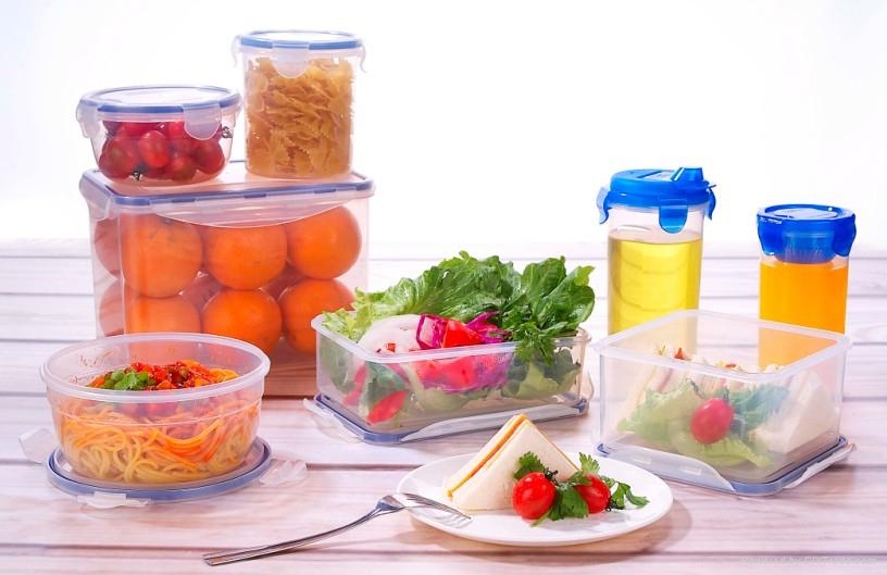 tupperware_plastic_food_container