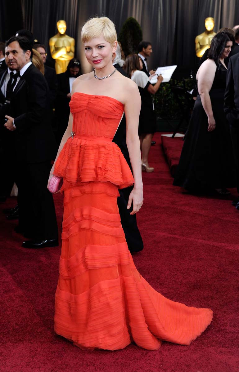 HOLLYWOOD, CA - FEBRUARY 26: Actress Michelle Williams arrives at the 84th Annual Academy Awards at the Hollywood & Highland Center February 26, 2012 in Hollywood, California. (Photo by Ethan Miller/Getty Images)