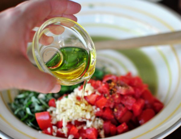 basil-olive-oil